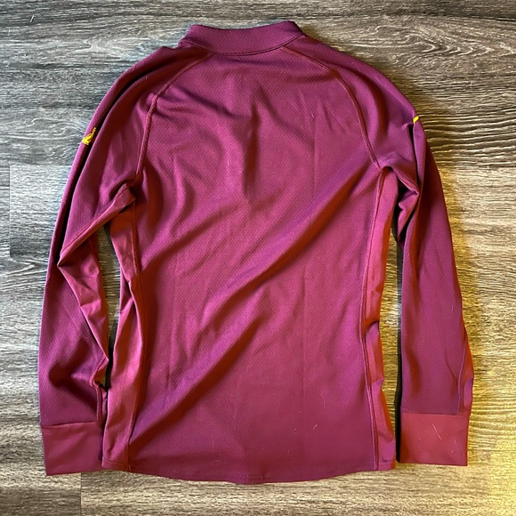 University of Minnesota Nike Drifit Quarterzip - Picture 2 of 5